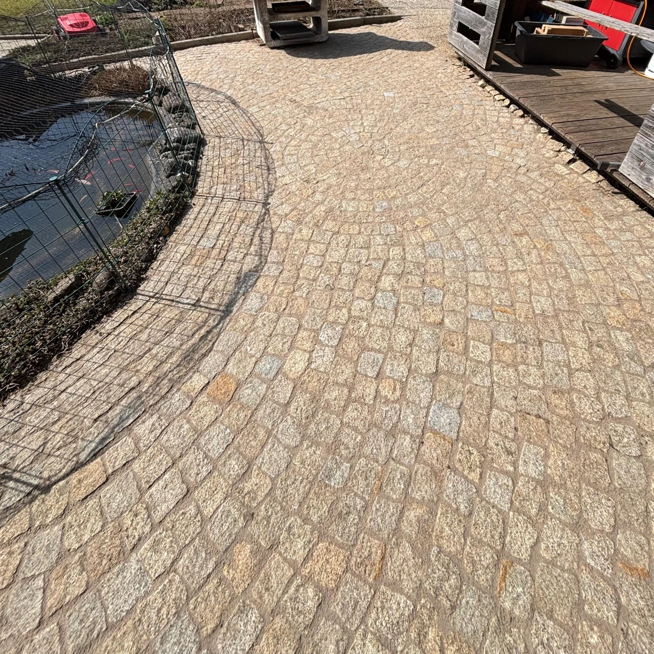 Terrasse nach der Reinigung